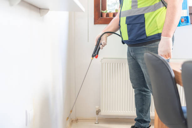 Best Local Pest Control Services  in Englishtown, NJ